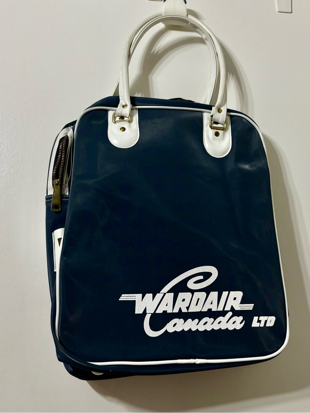 Vintage 1970s Wardair Canada Navy and White Travel Tote Bag with Top Handles